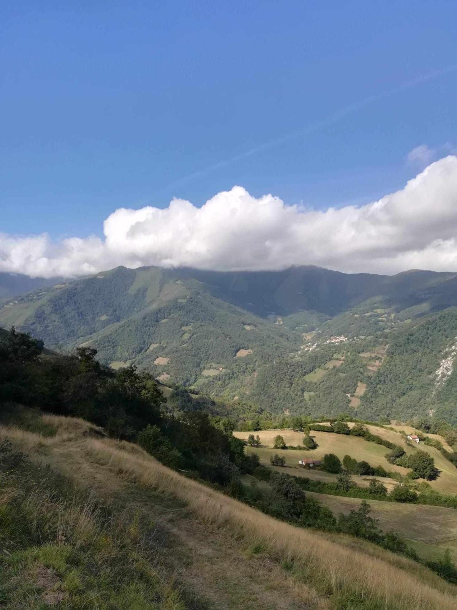Appartamento Asturias Boho Chic Aller Esterno foto