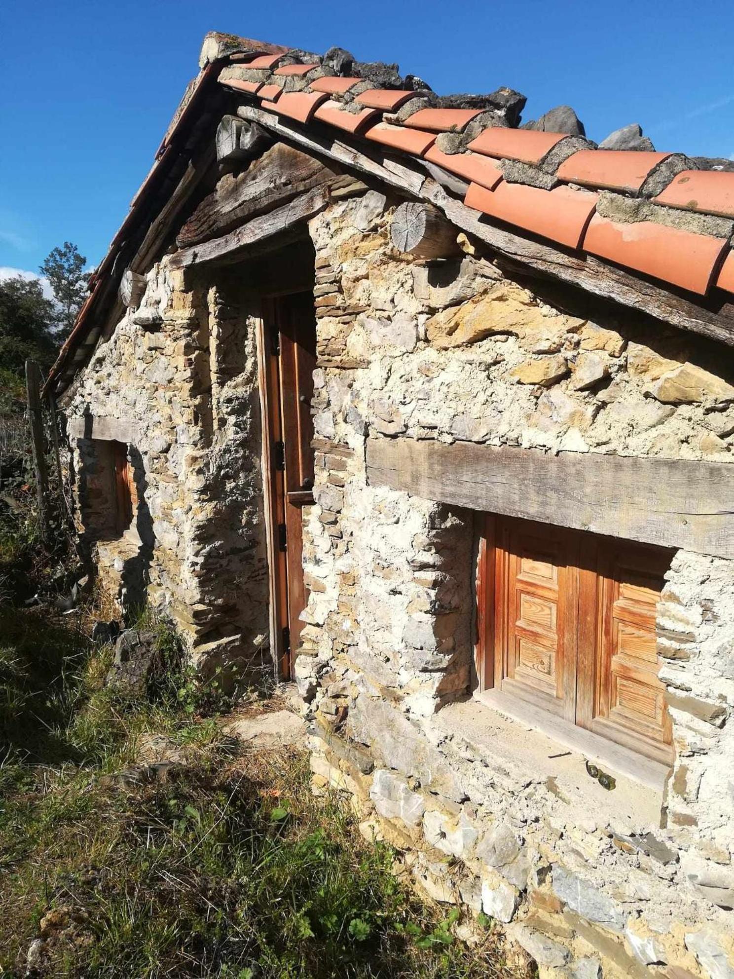 Appartamento Asturias Boho Chic Aller Esterno foto